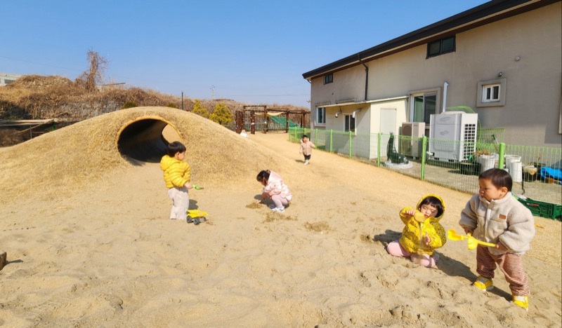 자연놀이 활동 사진 3